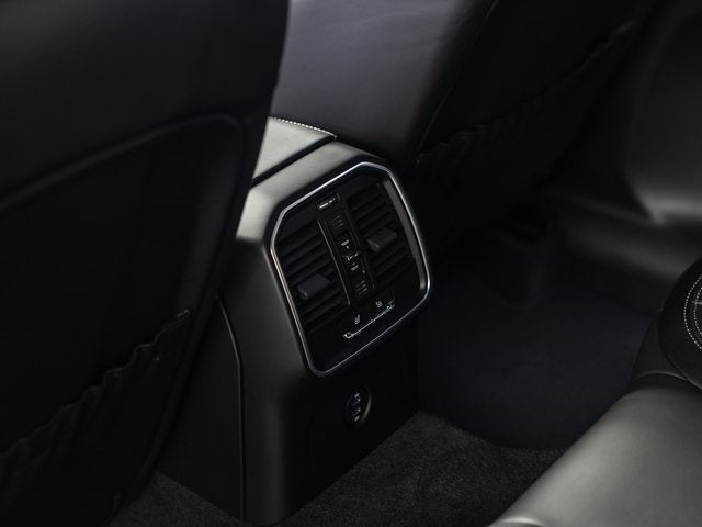 2026 Porsche Macan Macan S