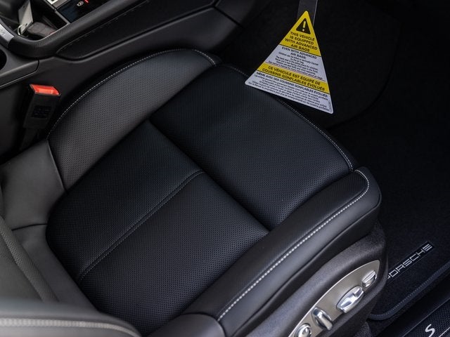 2026 Porsche Macan Macan S