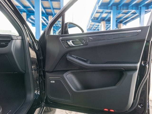 2026 Porsche Macan Macan S