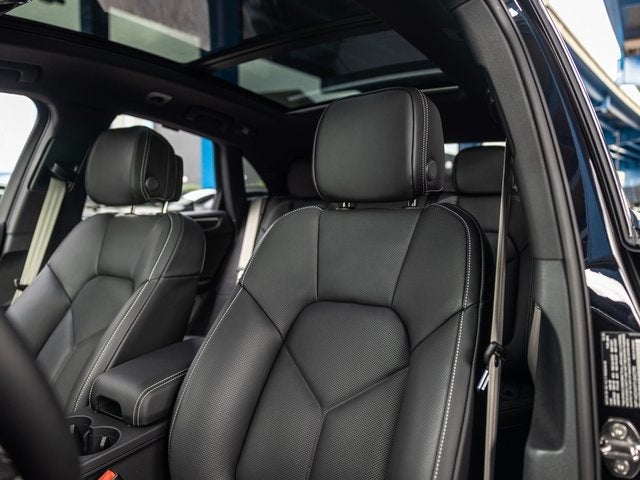 2026 Porsche Macan Macan S