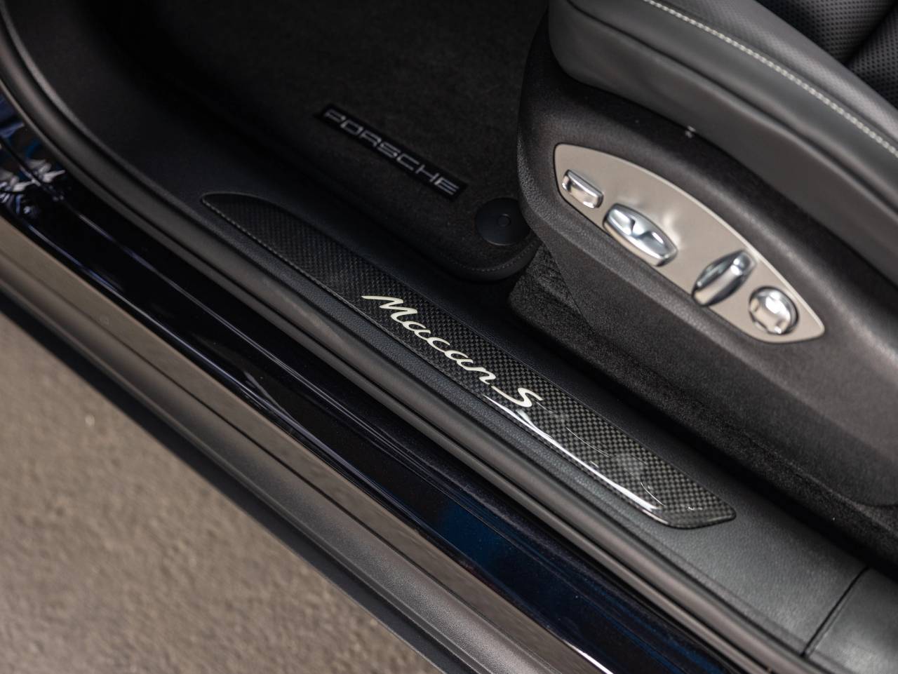 2026 Porsche Macan Macan S