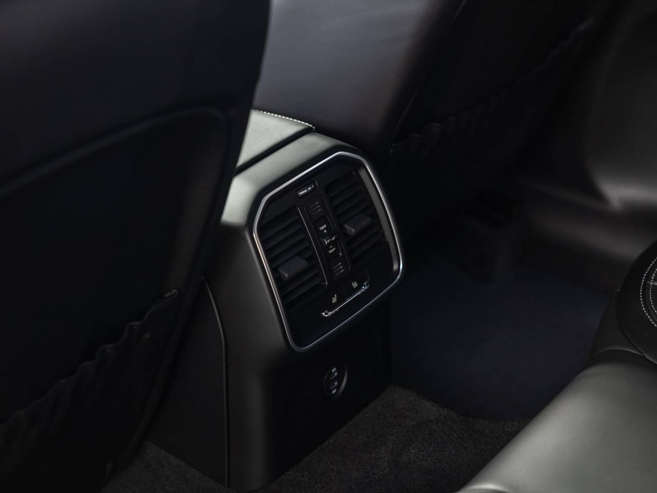 2026 Porsche Macan Macan S