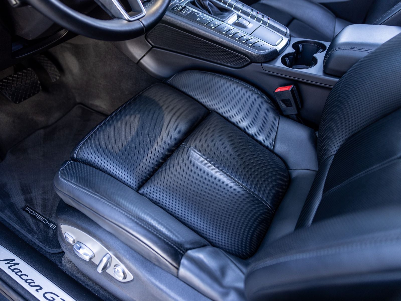 2018 Porsche Macan GTS