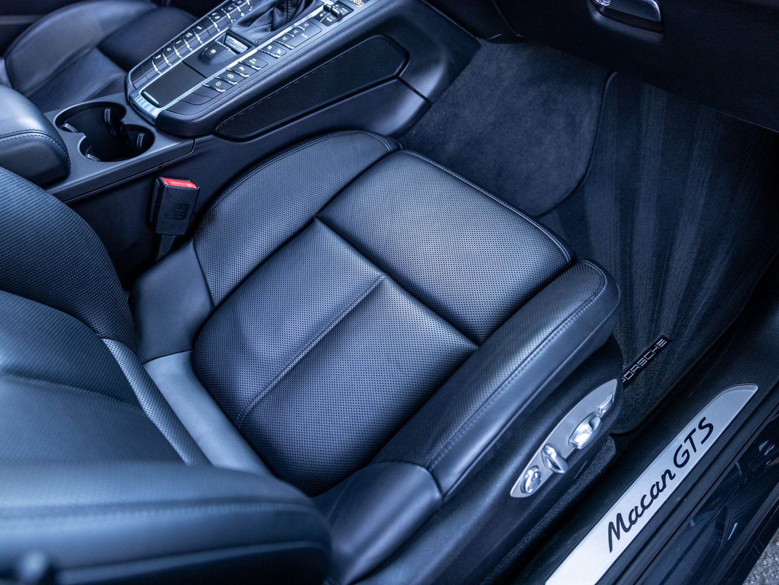 2018 Porsche Macan GTS