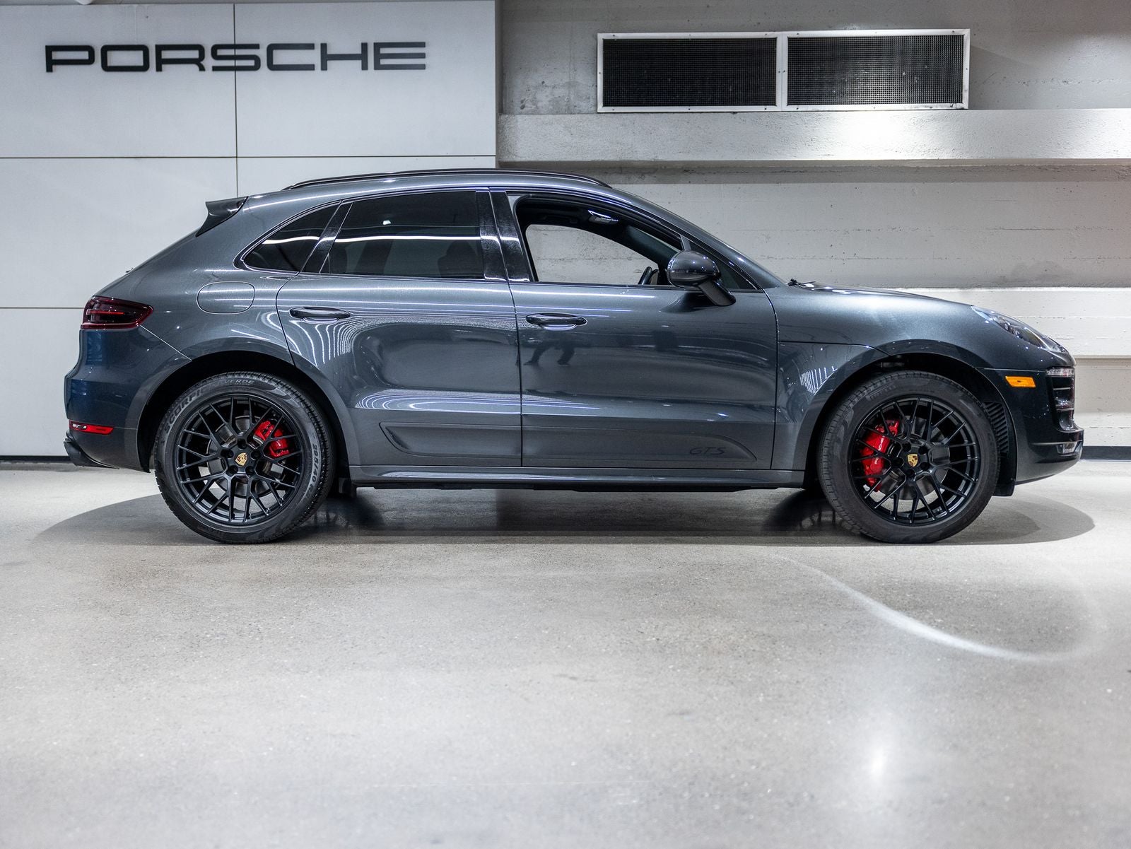 2018 Porsche Macan GTS