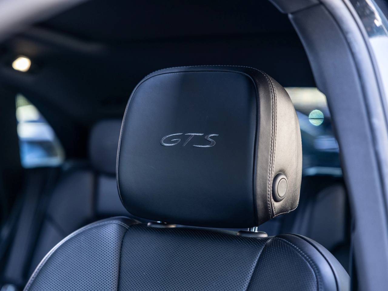 2018 Porsche Macan GTS