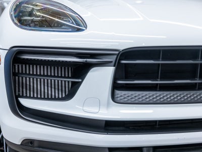 2025 Porsche Macan S