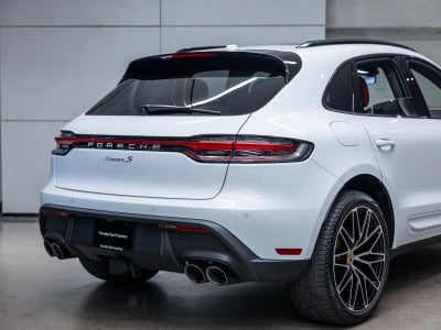 2025 Porsche Macan S