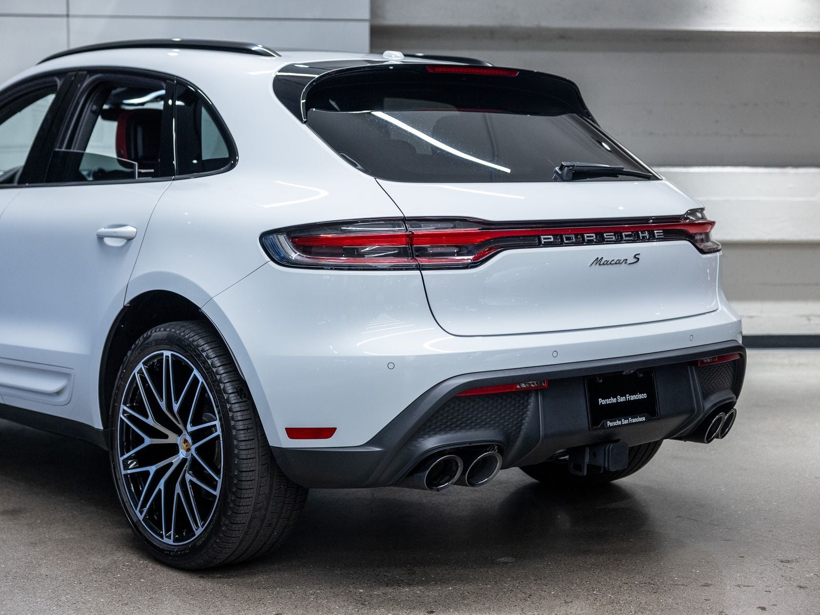 2025 Porsche Macan S