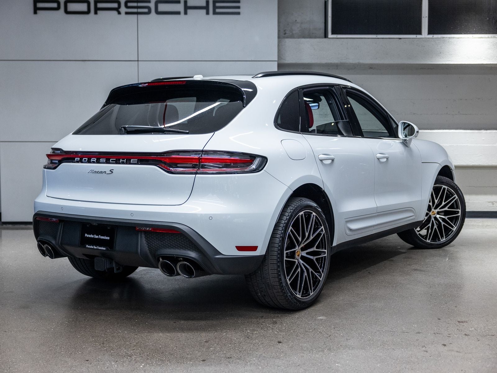 2025 Porsche Macan S