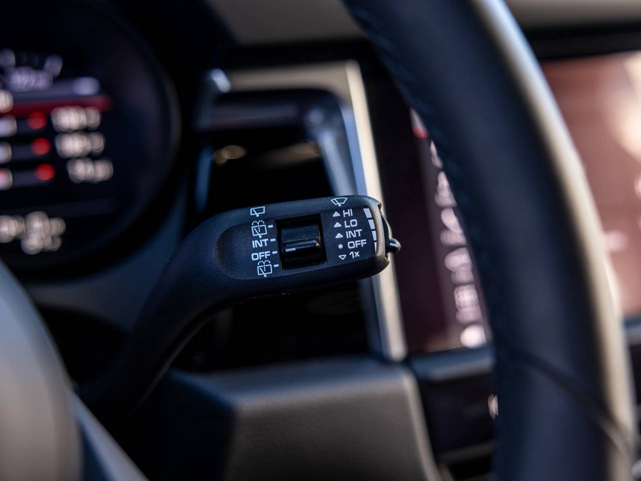 2025 Porsche Macan Macan S