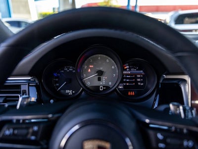 2025 Porsche Macan Macan S