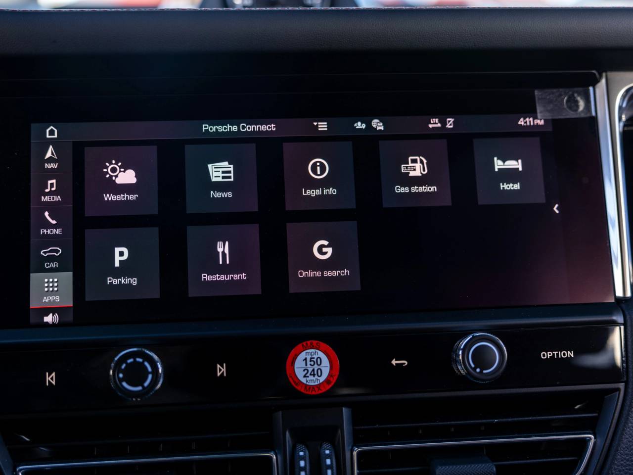 2025 Porsche Macan Macan S
