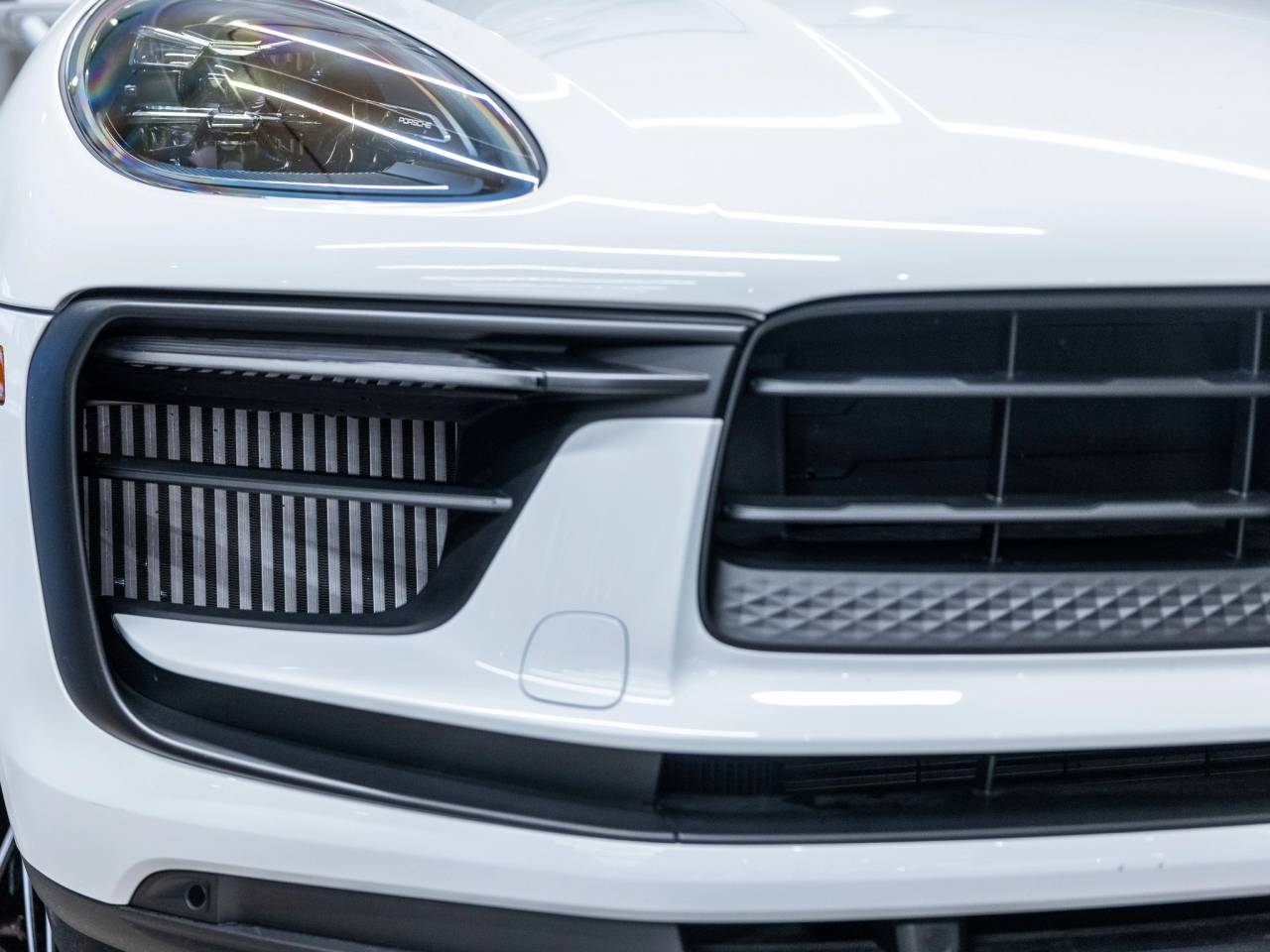 2025 Porsche Macan Macan S