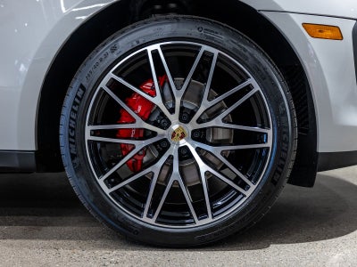2026 Porsche Macan Macan S