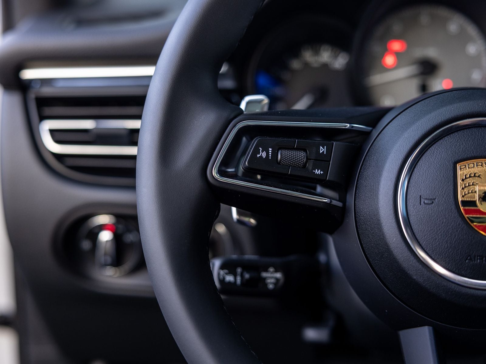 2026 Porsche Macan Macan S