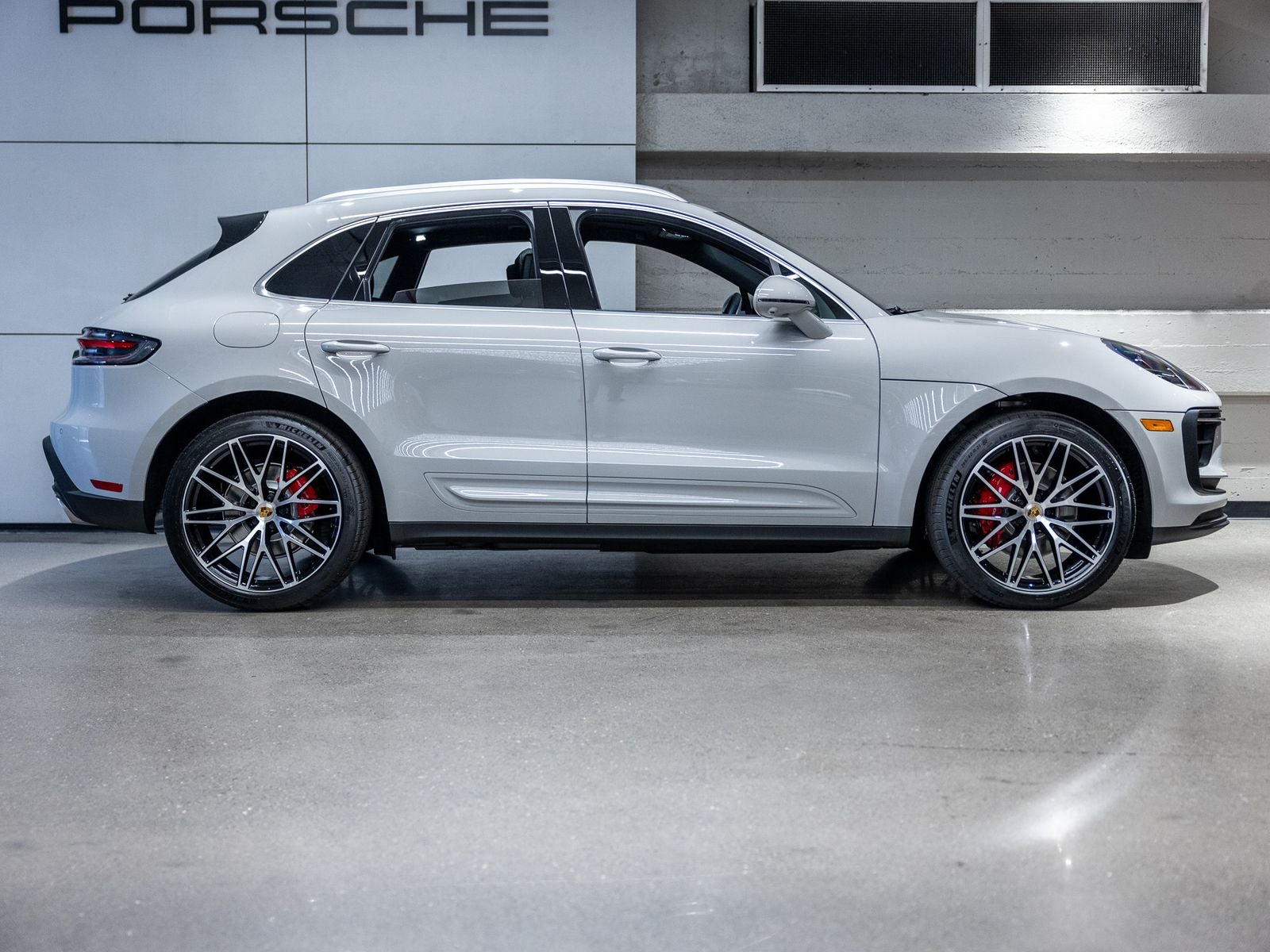 2026 Porsche Macan Macan S