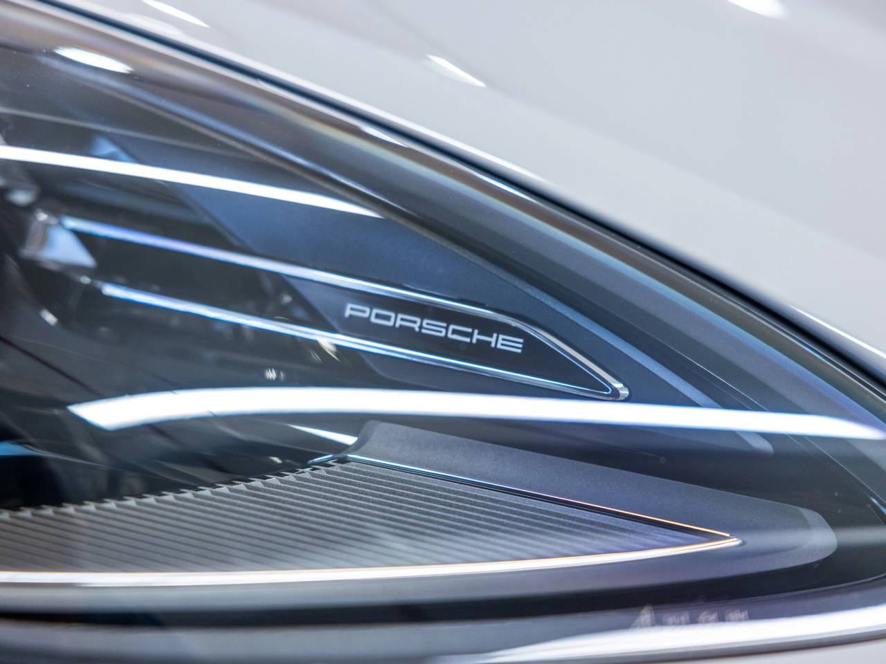 2026 Porsche Macan Macan S