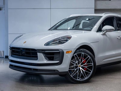 2026 Porsche Macan Macan S