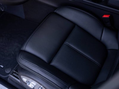 2026 Porsche Macan Macan S