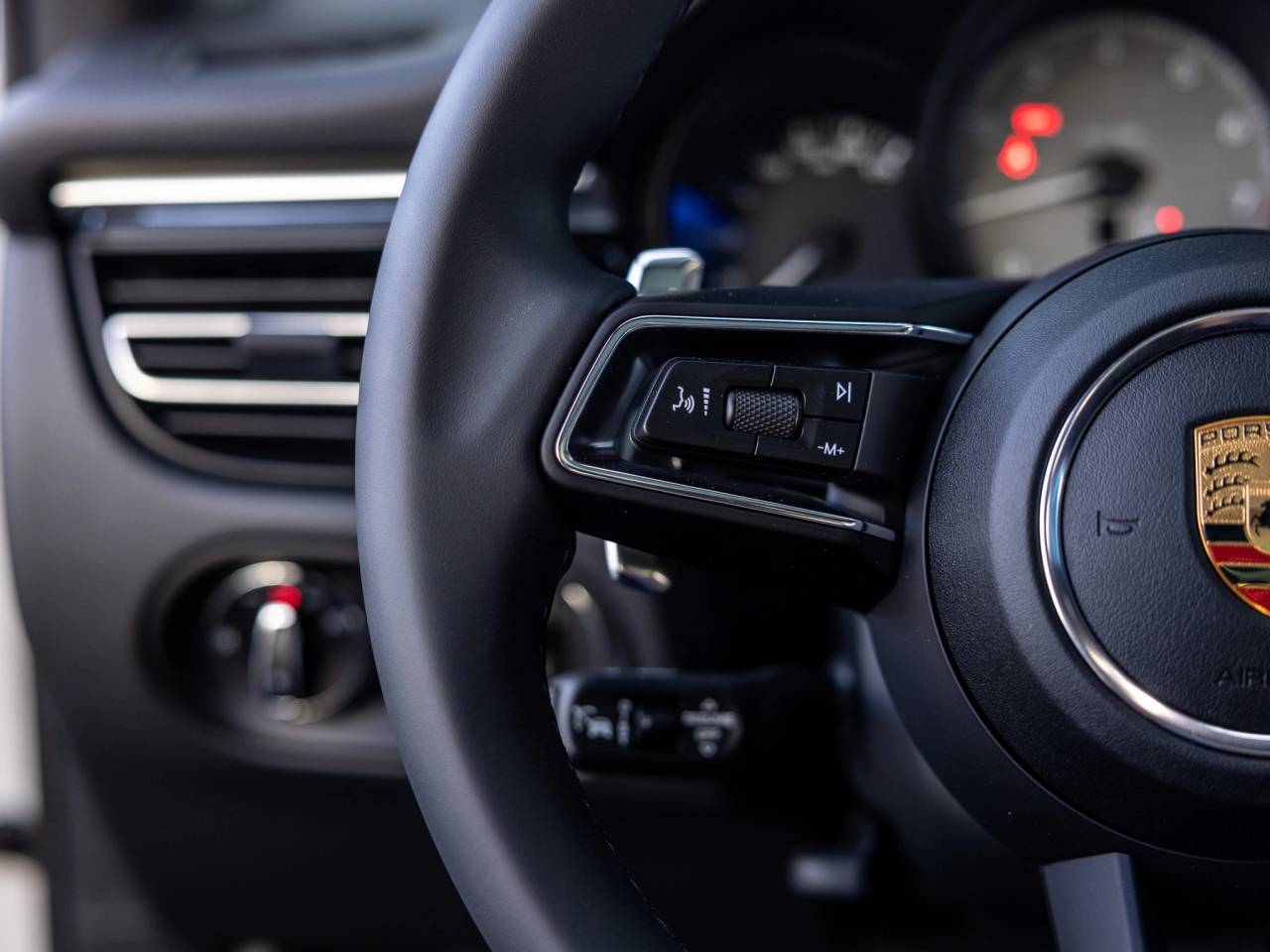 2026 Porsche Macan Macan S