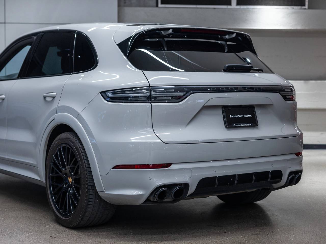 2023 Porsche Cayenne GTS