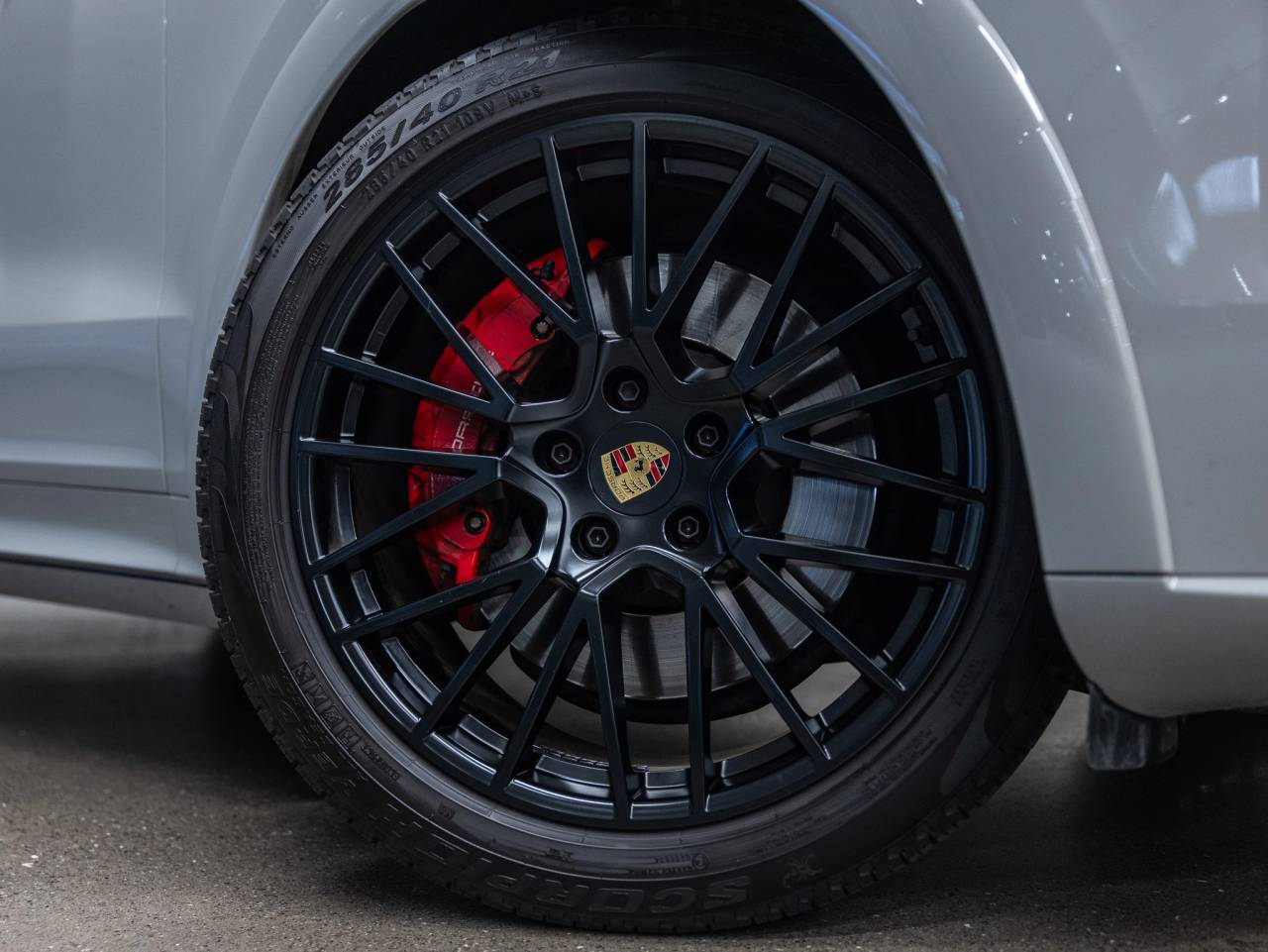 2023 Porsche Cayenne GTS