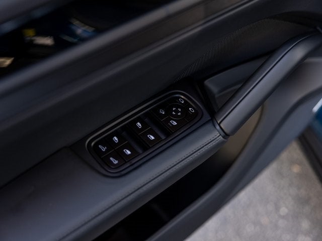 2026 Porsche Cayenne Cayenne GTS