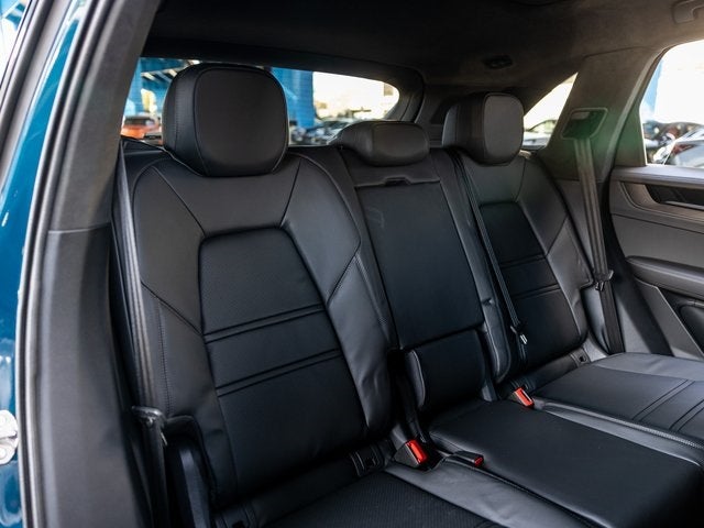 2026 Porsche Cayenne Cayenne GTS