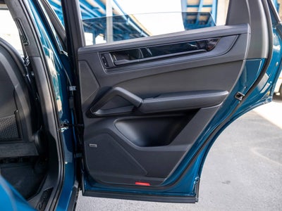 2026 Porsche Cayenne Cayenne GTS