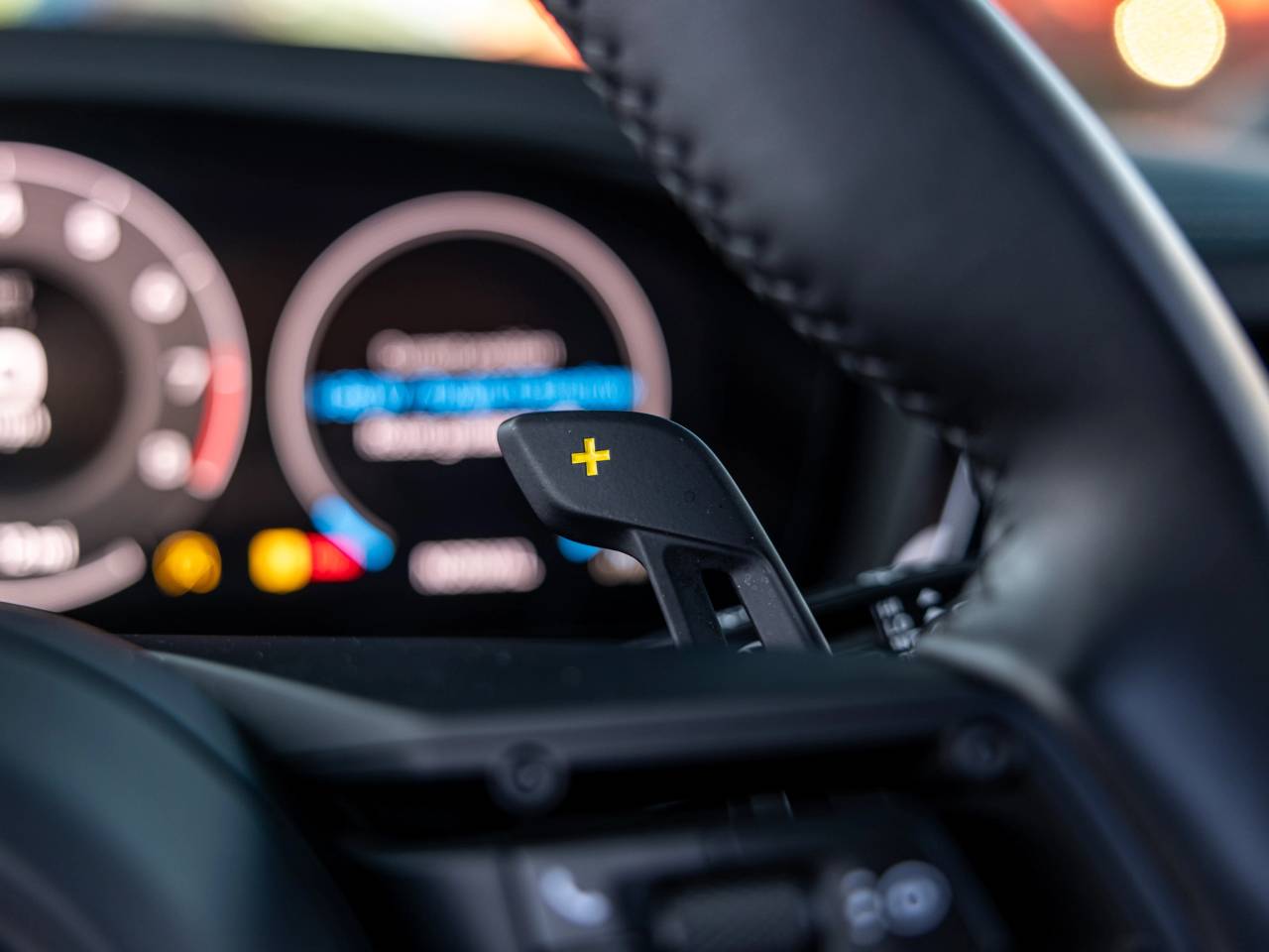 2025 Porsche Cayenne GTS