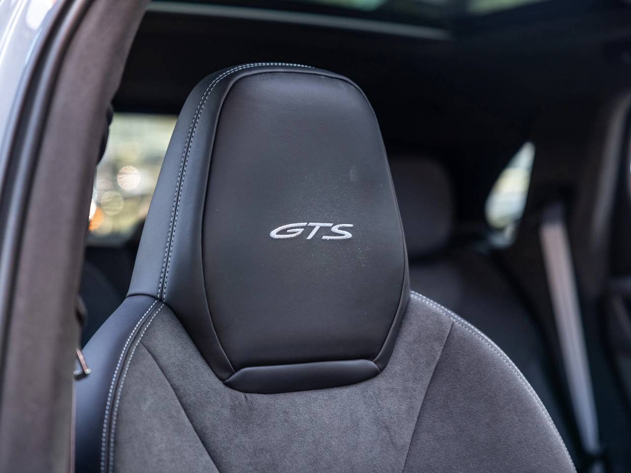 2025 Porsche Cayenne GTS