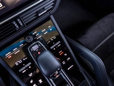 2023 Porsche Cayenne GTS