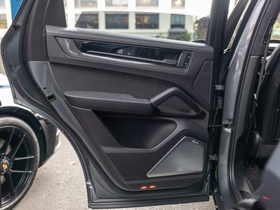 2026 Porsche Cayenne Cayenne GTS