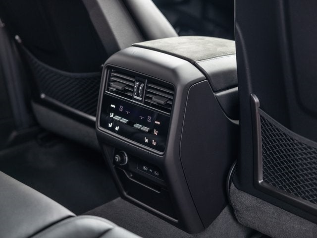 2026 Porsche Cayenne Cayenne GTS