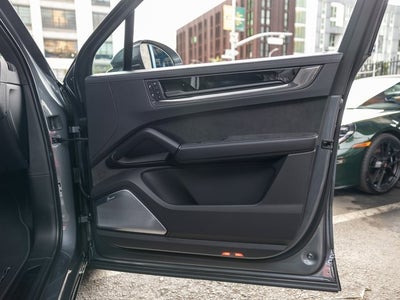 2026 Porsche Cayenne Cayenne GTS