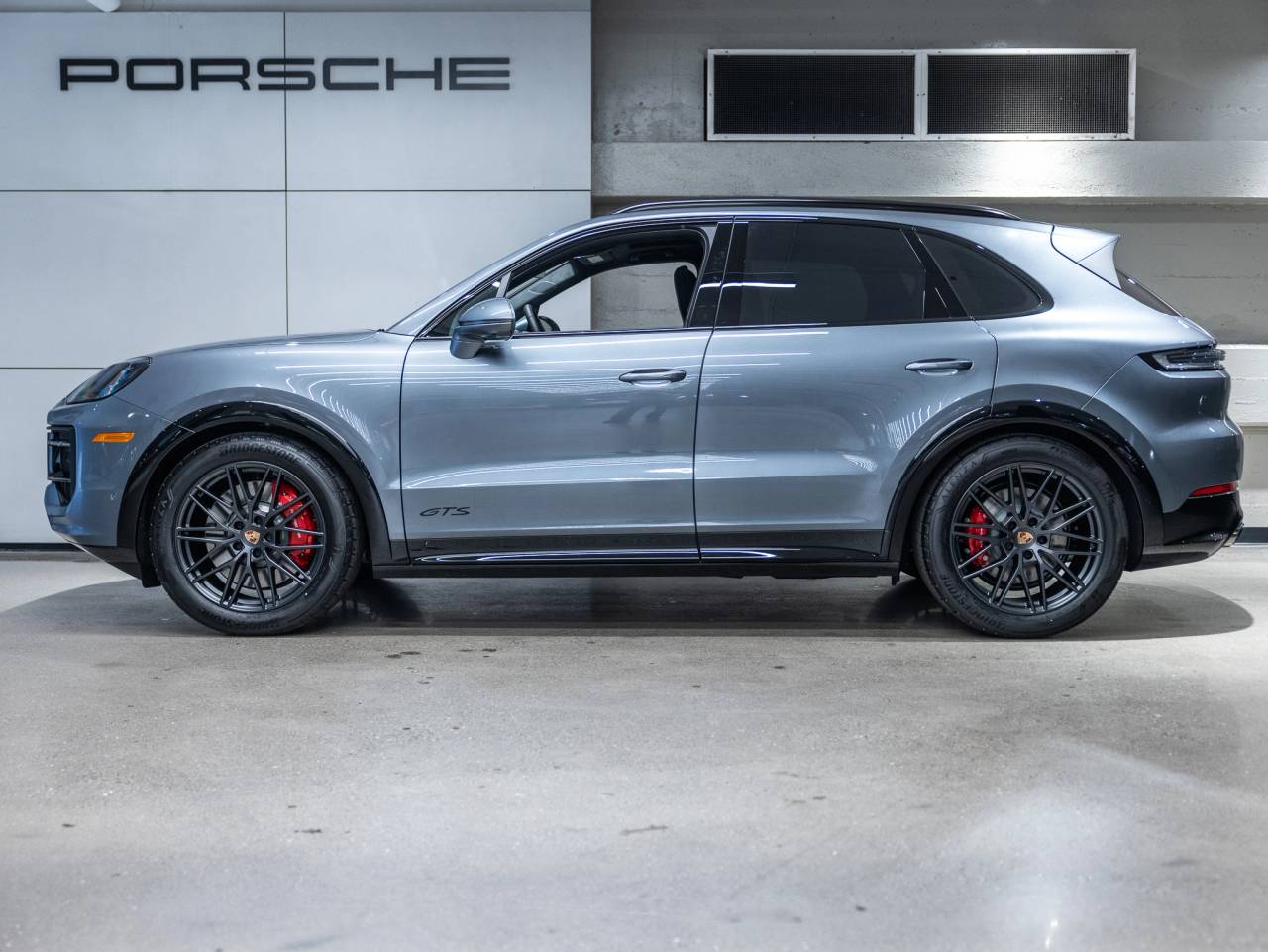 2026 Porsche Cayenne Cayenne GTS