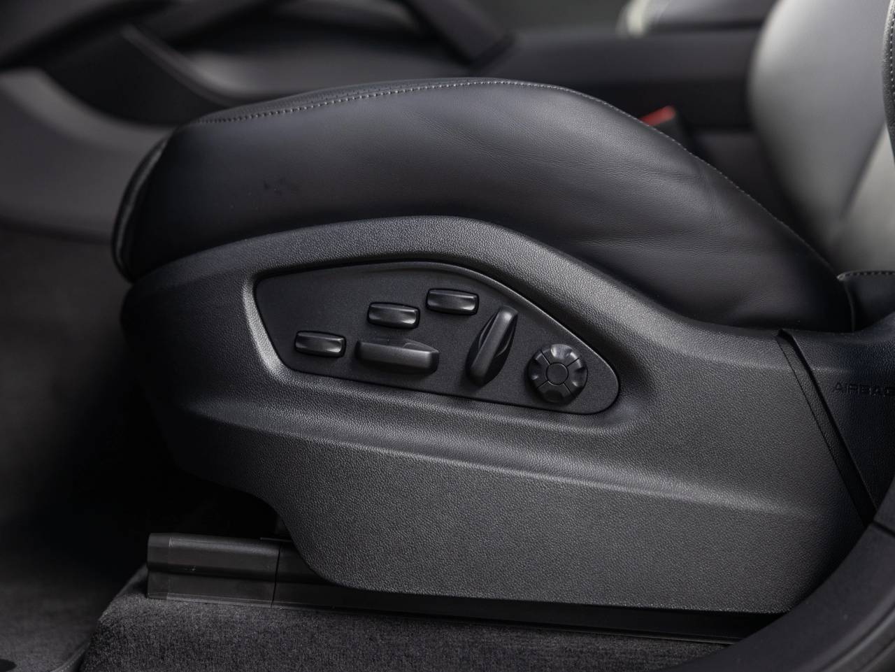 2026 Porsche Cayenne Cayenne GTS