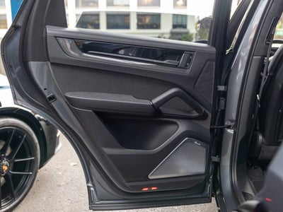 2026 Porsche Cayenne Cayenne GTS