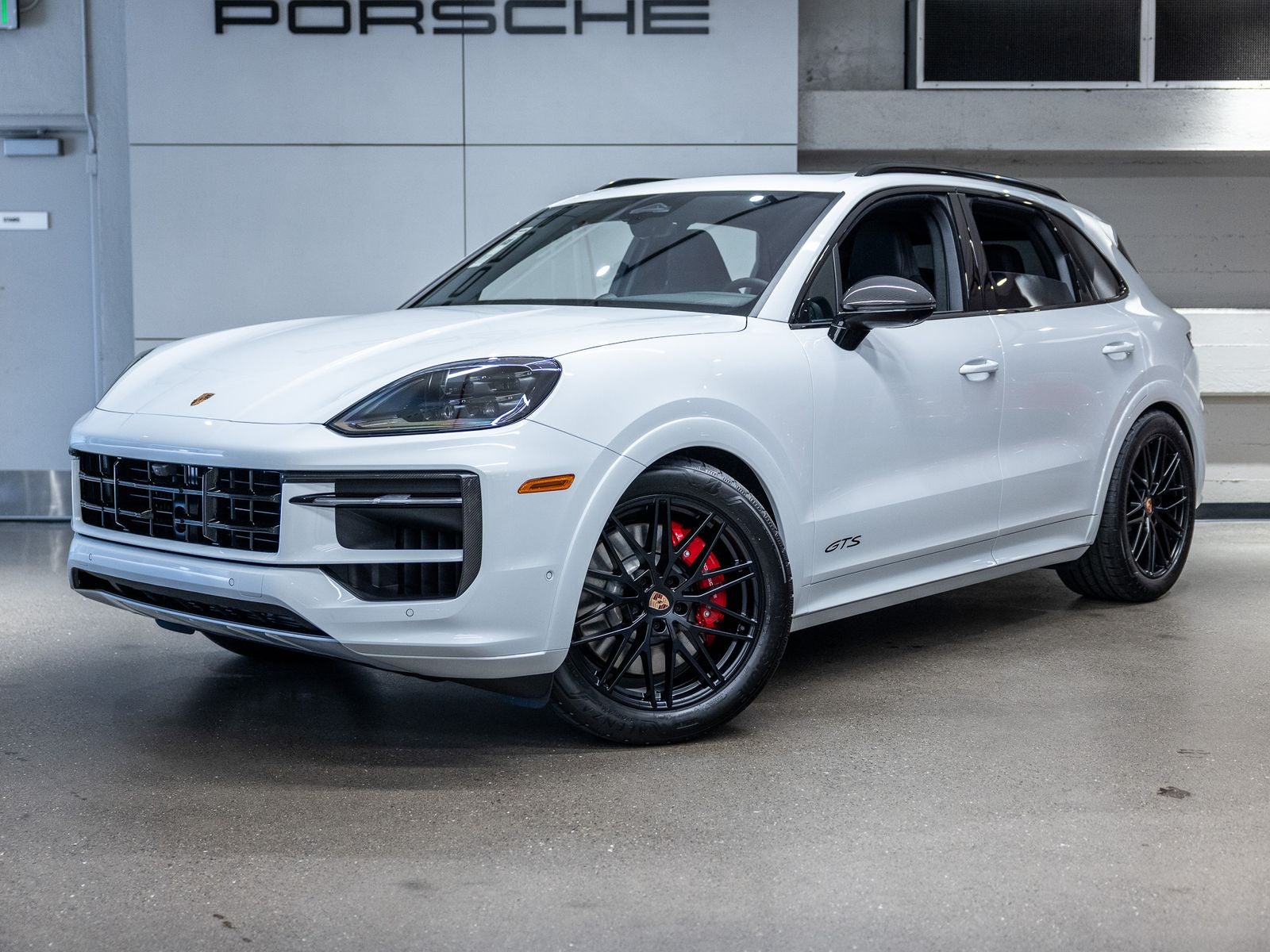 2026 Porsche Cayenne GTS