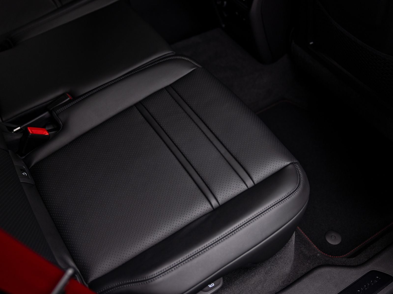 2026 Porsche Cayenne GTS