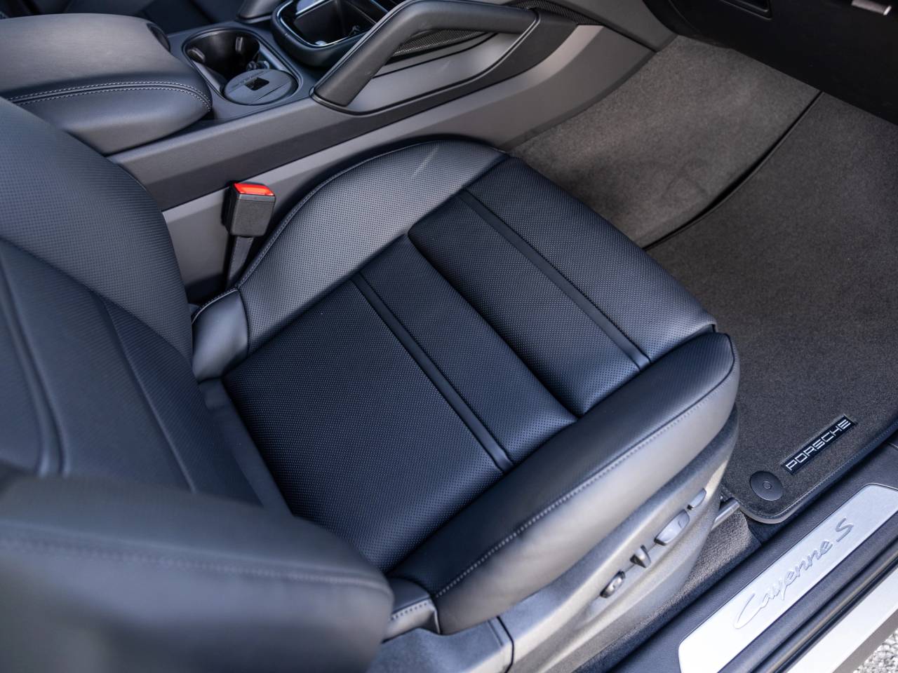 2026 Porsche Cayenne Cayenne S