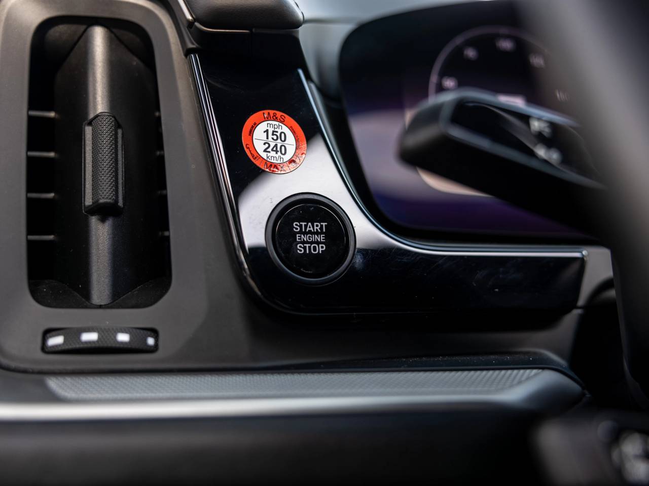 2025 Porsche Cayenne Cayenne S