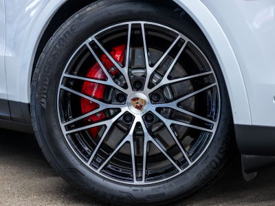2026 Porsche Cayenne S
