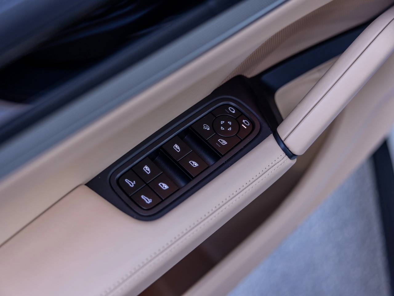 2026 Porsche Cayenne S
