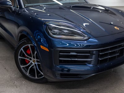 2024 Porsche Cayenne S