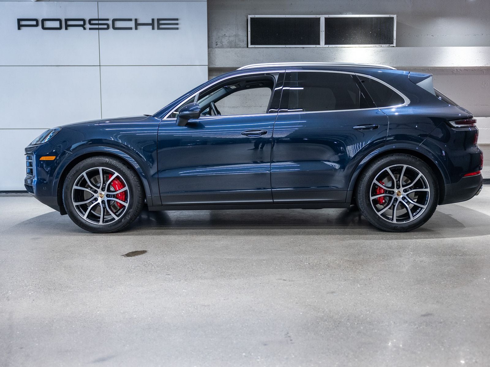 2024 Porsche Cayenne S
