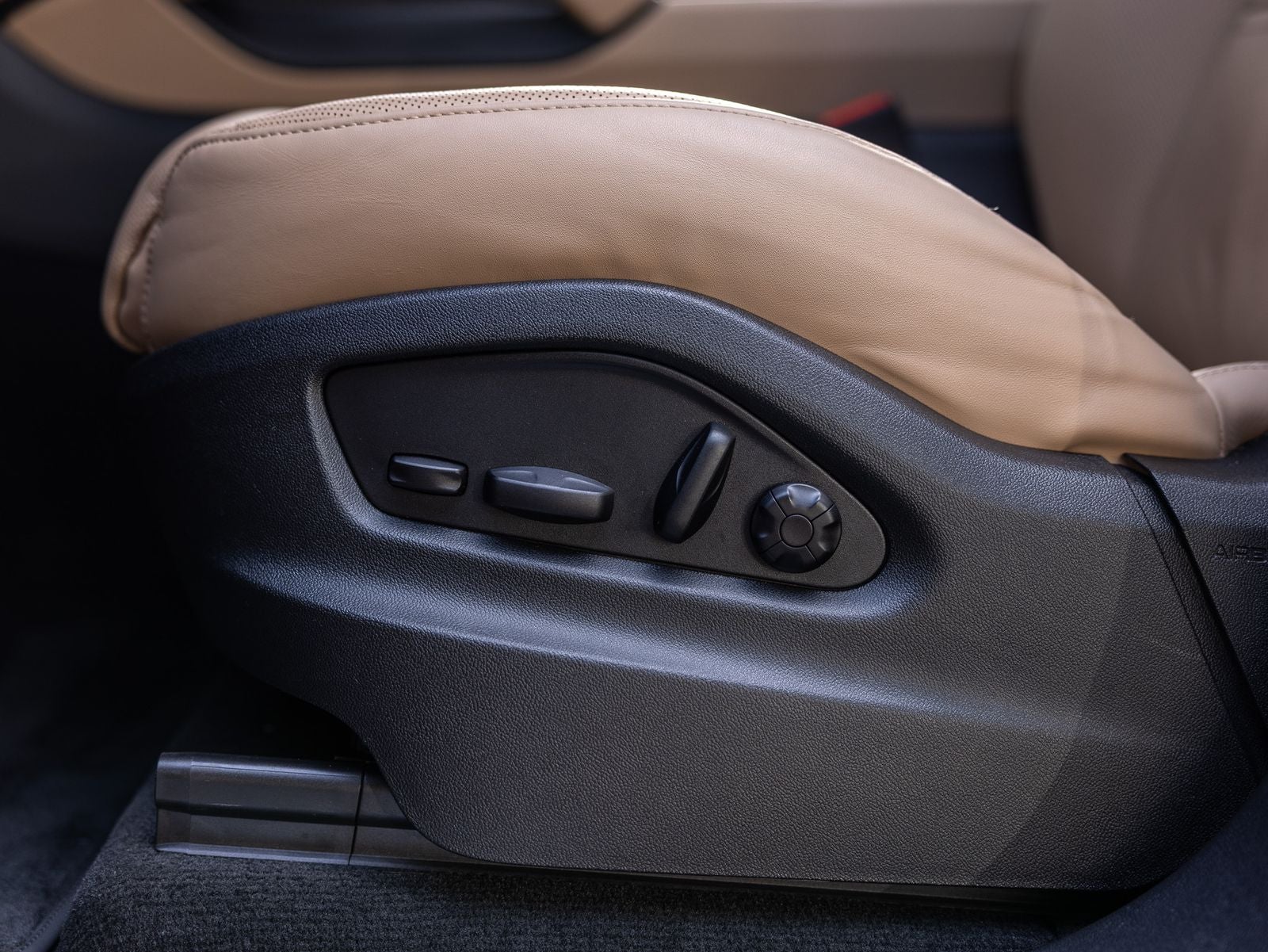 2024 Porsche Cayenne S