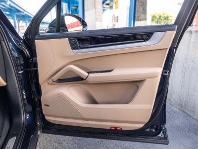 2024 Porsche Cayenne S