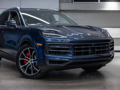 2024 Porsche Cayenne S